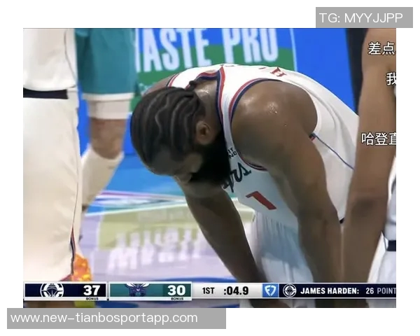 哈登全场拼搏37分钟却无罚球机会仍砍27分9助攻3抢断表现令人心痛 哈登全场拼搏37分钟却无罚球机会仍砍27分9助攻3抢断表现令人心痛