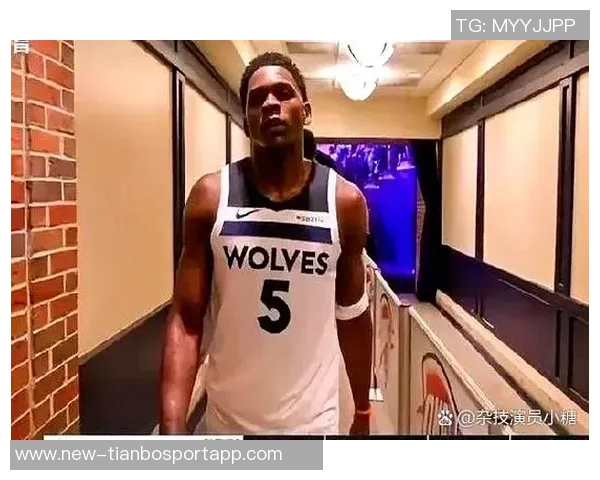 爱德华兹盛赞兰德尔本赛季表现出色这是我心中唯一的评价 爱德华兹盛赞兰德尔本赛季表现出色这是我心中唯一的评价