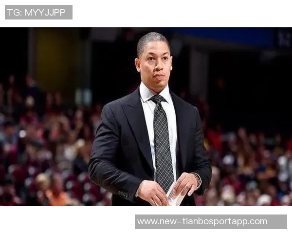 泰伦卢称赞莱昂纳德身体状态良好期待球队能持续保持最佳状态