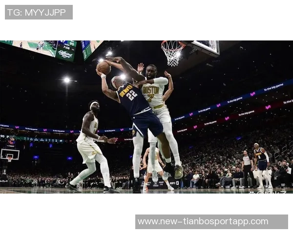 杰伦布朗谈掘金强硬对抗与裁判判罚对心态的影响