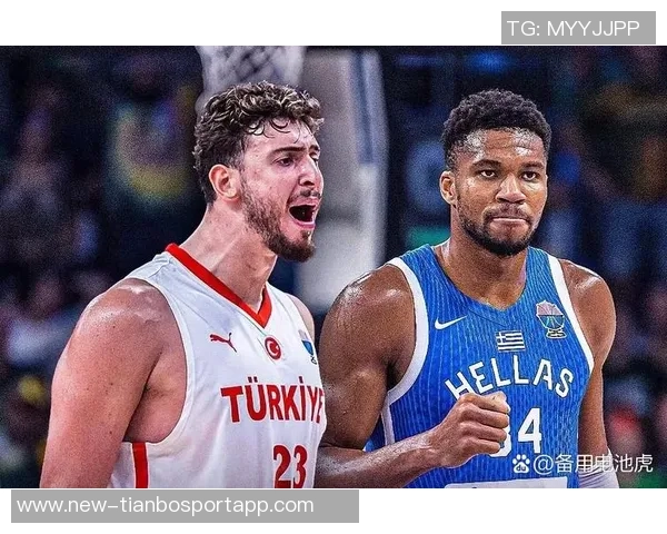 Lowe称赞三球进攻能力出众难以找到类似球员