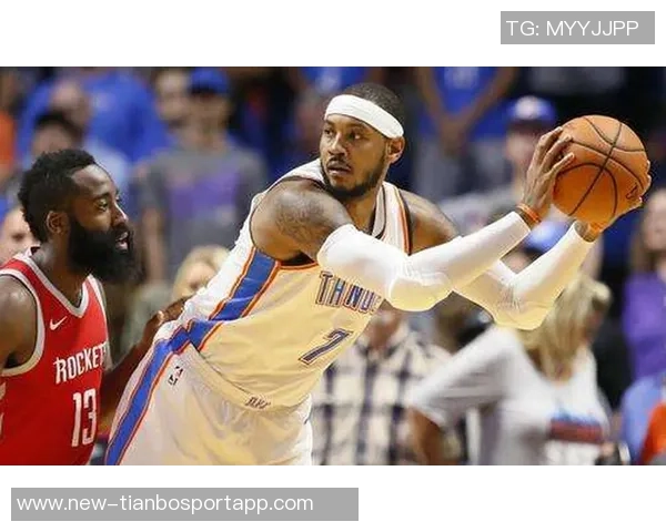 Lowe称赞三球进攻能力出众难以找到类似球员